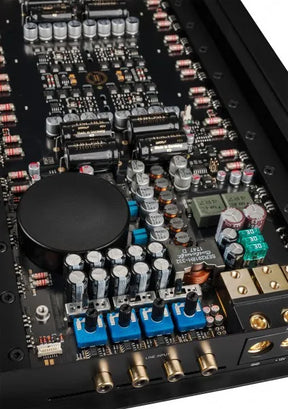 Amplificador Helix C-Four Classe AB
